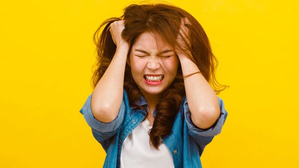 Nói về sự sợ hãi trong tiếng anh - Idioms For Scared 2 Scared - Diễn tả sợ hãi trong tiếng anh